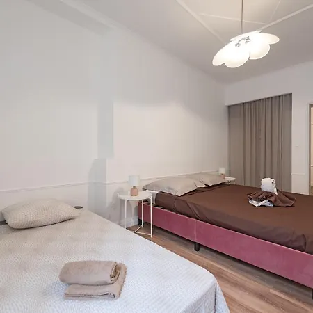 Le Louis Xvi - Majestueux Centre Apartment *