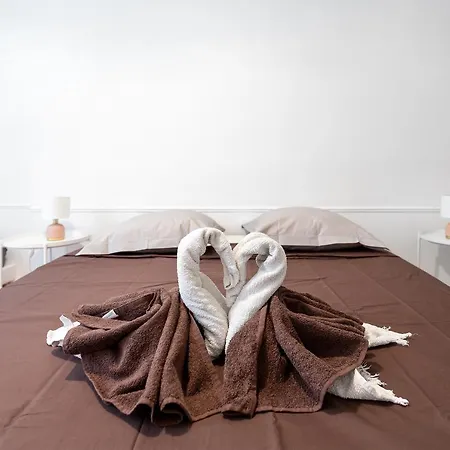 Le Louis Xvi - Majestueux Centre Apartamento *